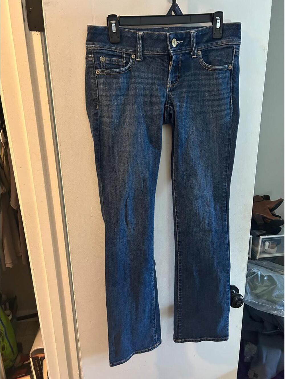 American Eagle Outfitters Stretch fit Slim Boot dark wash bootcut jeans size 4